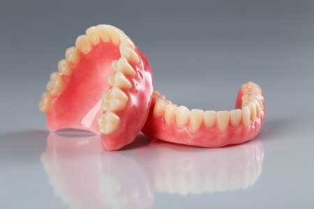 Full Dentures | Paramount Dental | North Calgary | Family and General Dentist