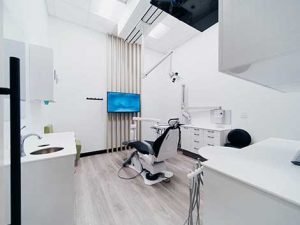 Operatory 2 | Paramount Dental | North Calgary | Family and General Dentist
