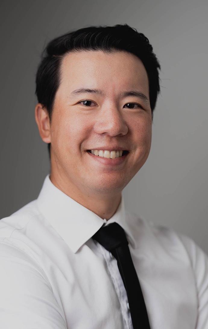 Dr. Aaron Mah | Paramount Dental | North Calgary | Family and General Dentist